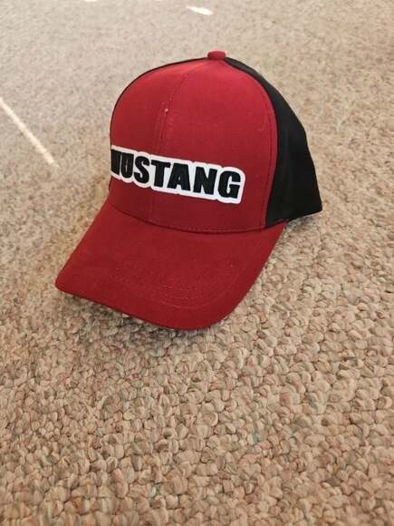 Ford Mustang Hat Officially Licensed Embroidered Running Horse Black & Red - Picture 1 of 3